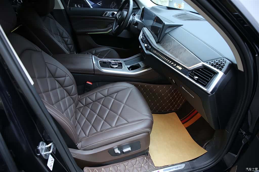 BMW X5, 2024 6