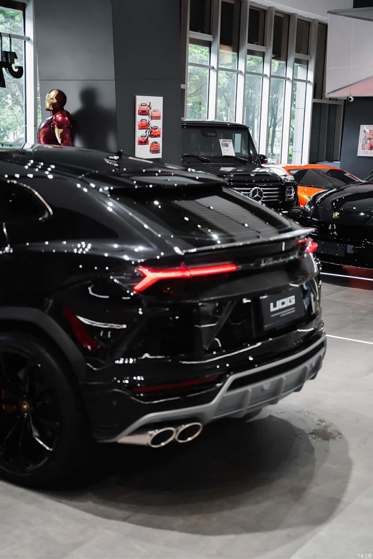 Lamborghini Urus, 2022 12