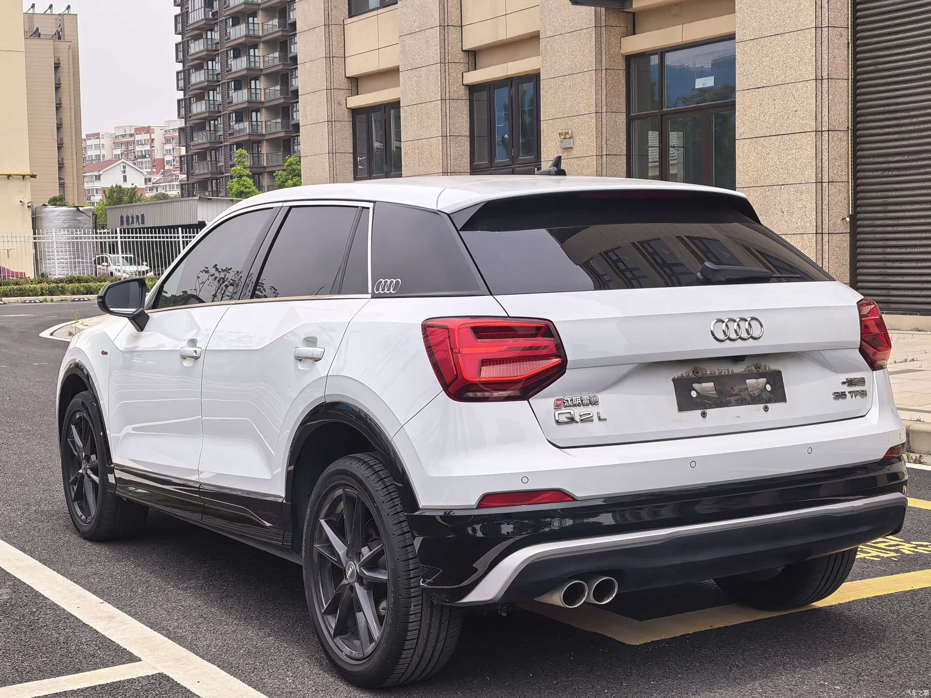 Audi Q2L, 2021 6