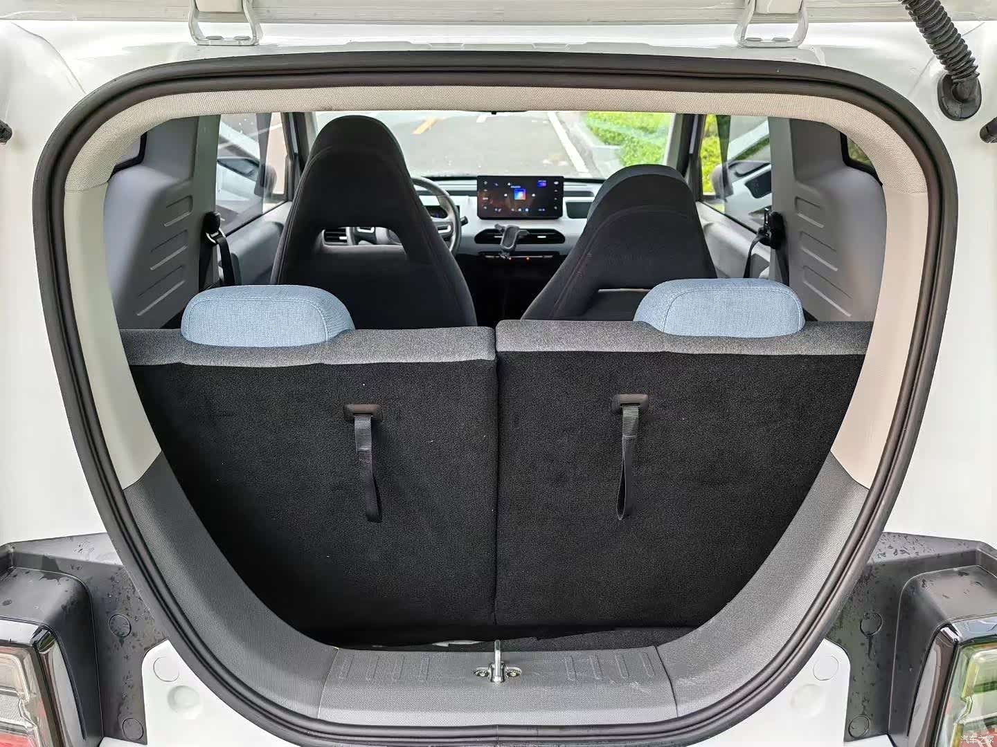 Geely Panda, 2025 6