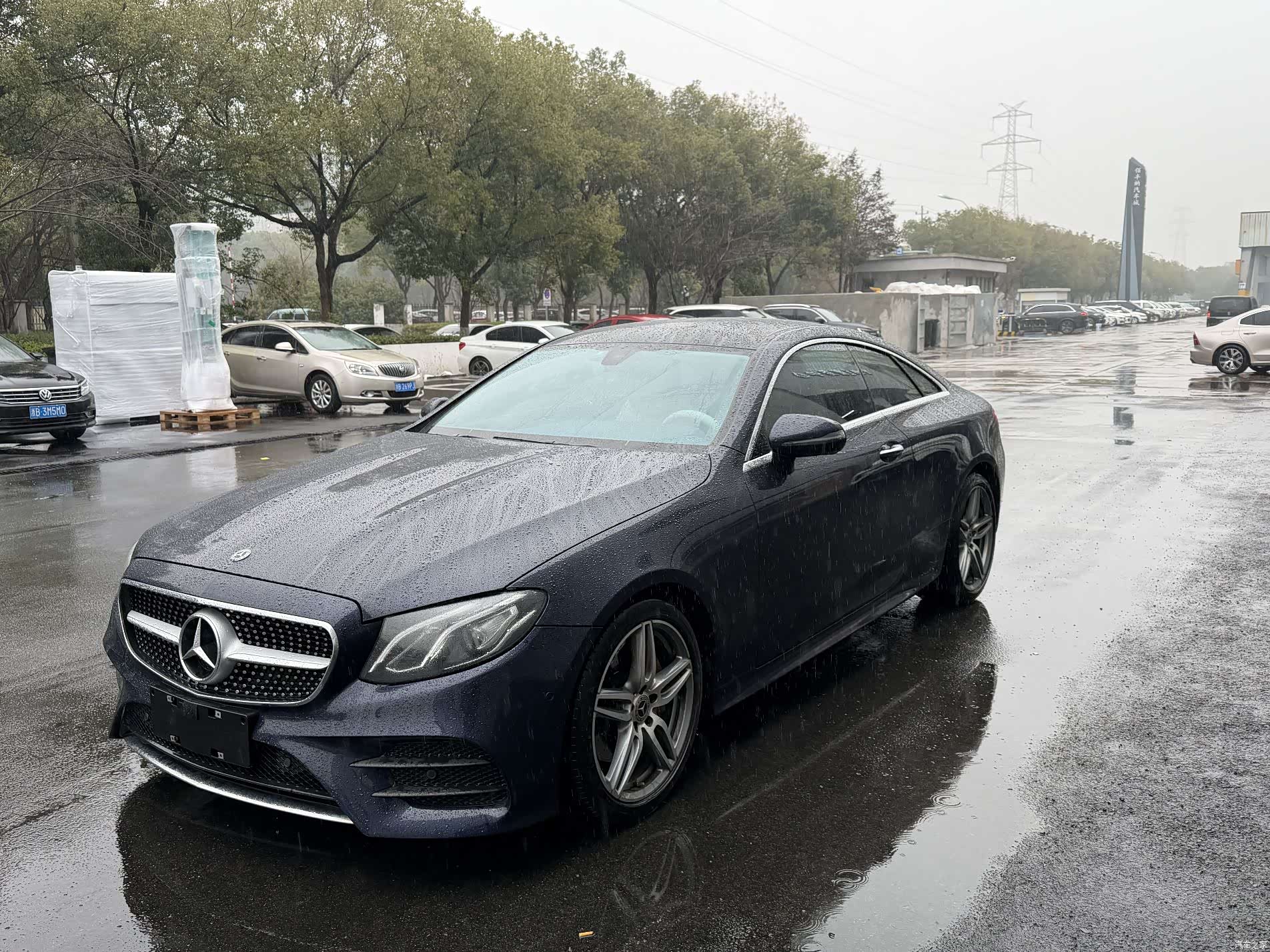 Mercedes-Benz E-Class, 2020 1