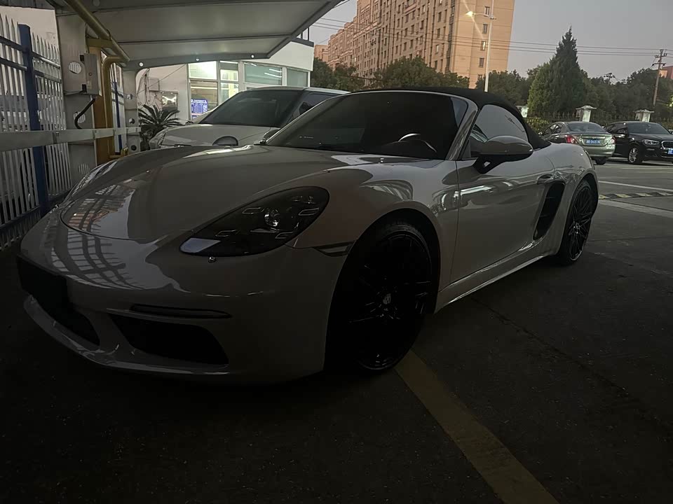 Porsche 718