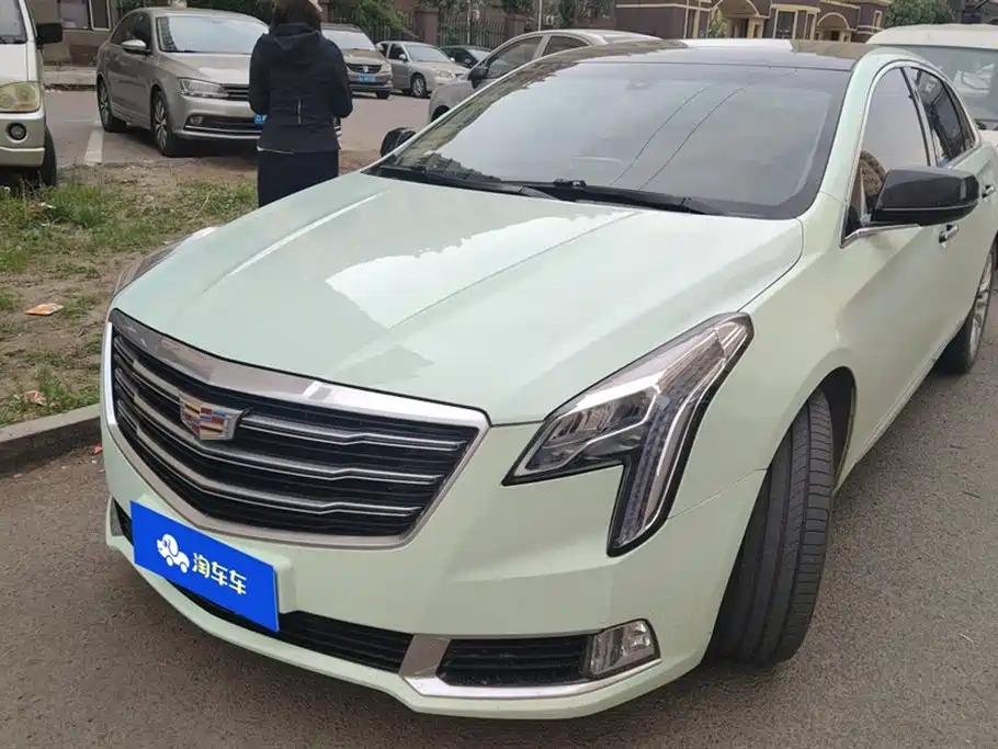 Cadillac XTS