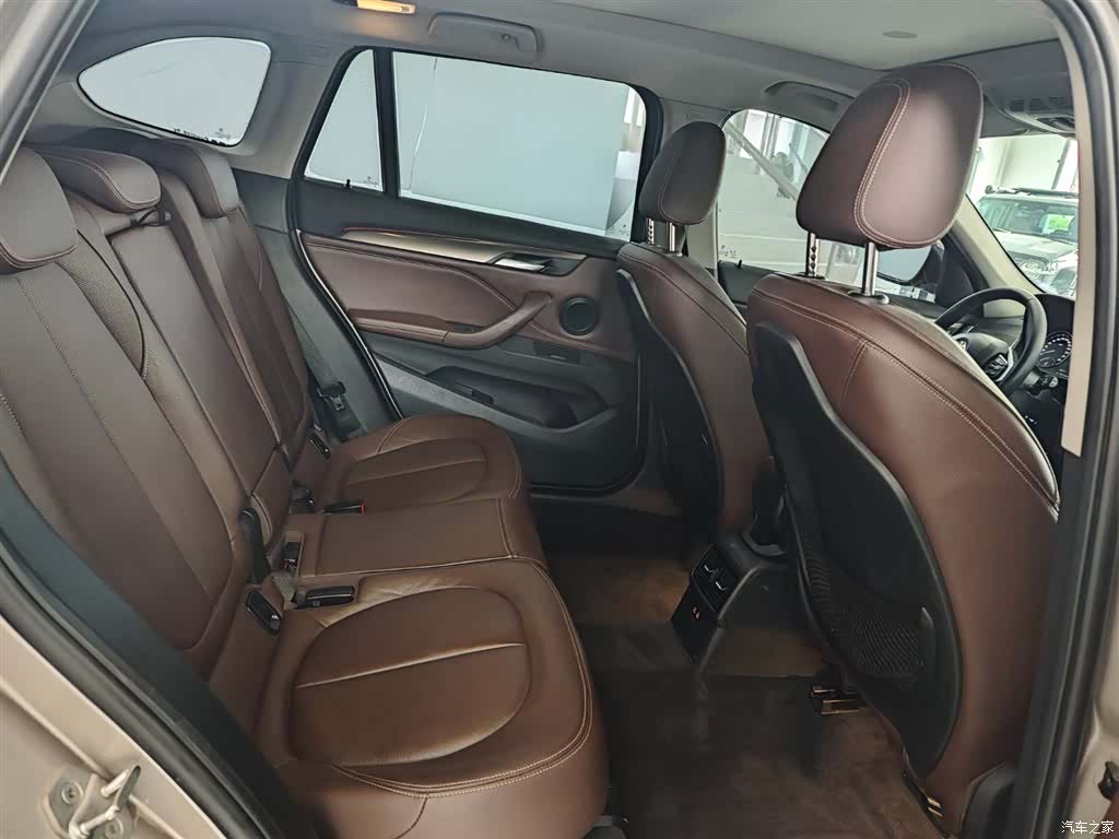 BMW X1, 2019 21