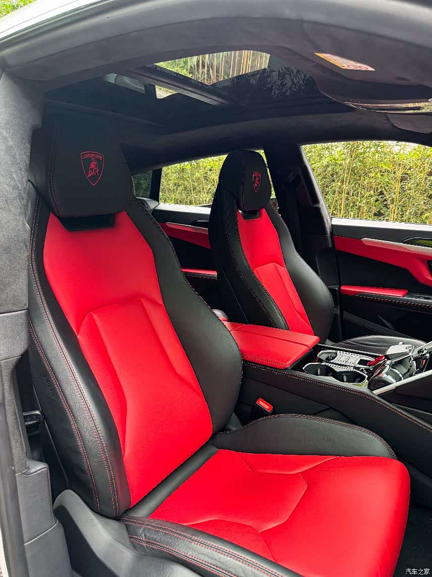 Lamborghini Urus, 2019 19