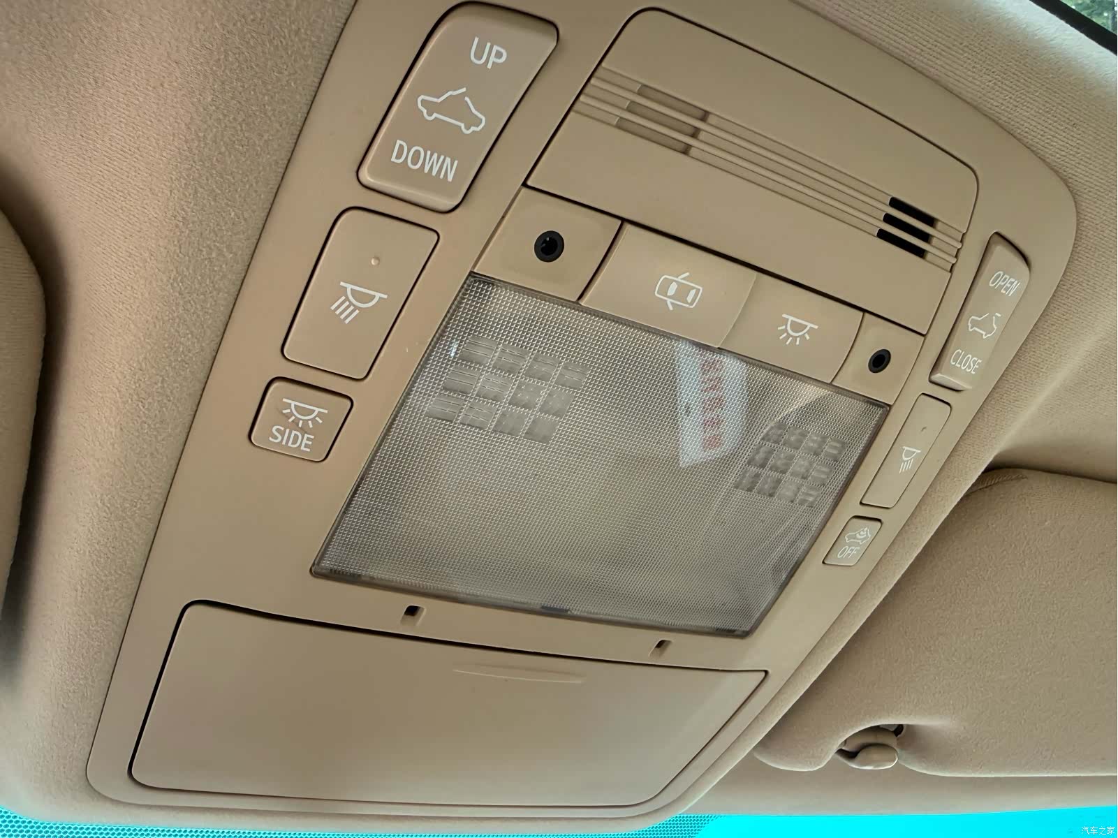 Toyota Crown, 2012 14