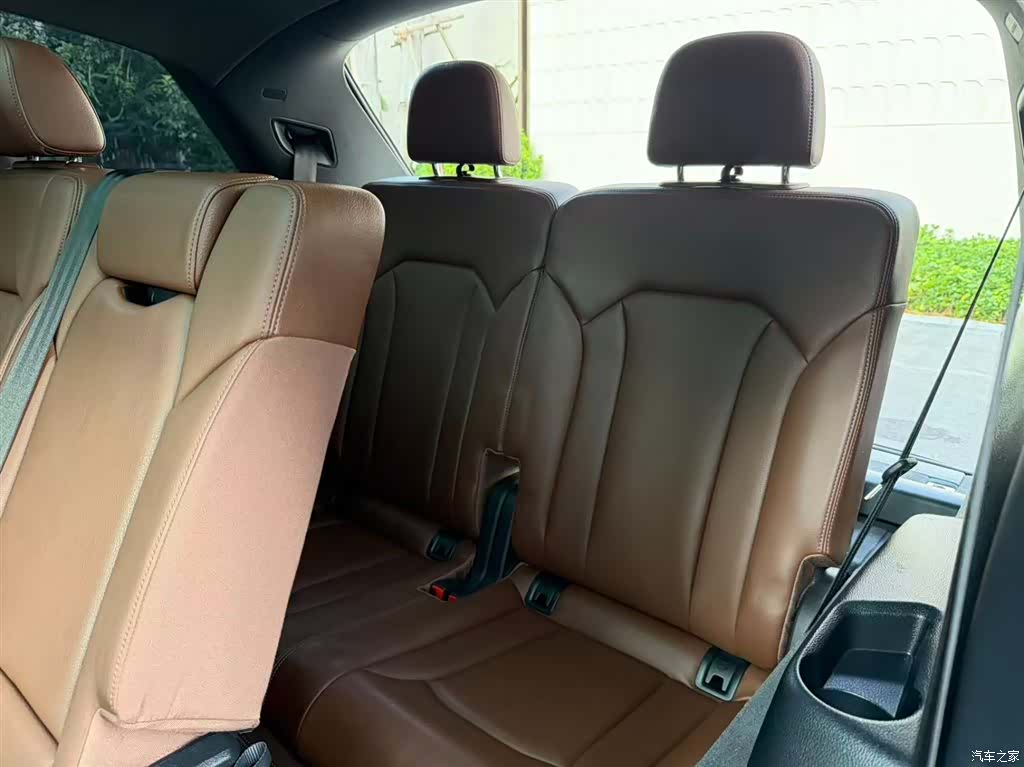 Audi Q7, 2019 3