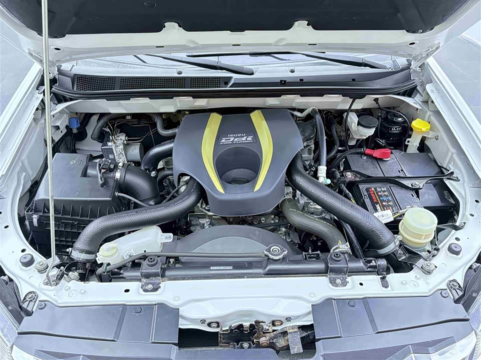 Isuzu mu-X Shepherd Ranger