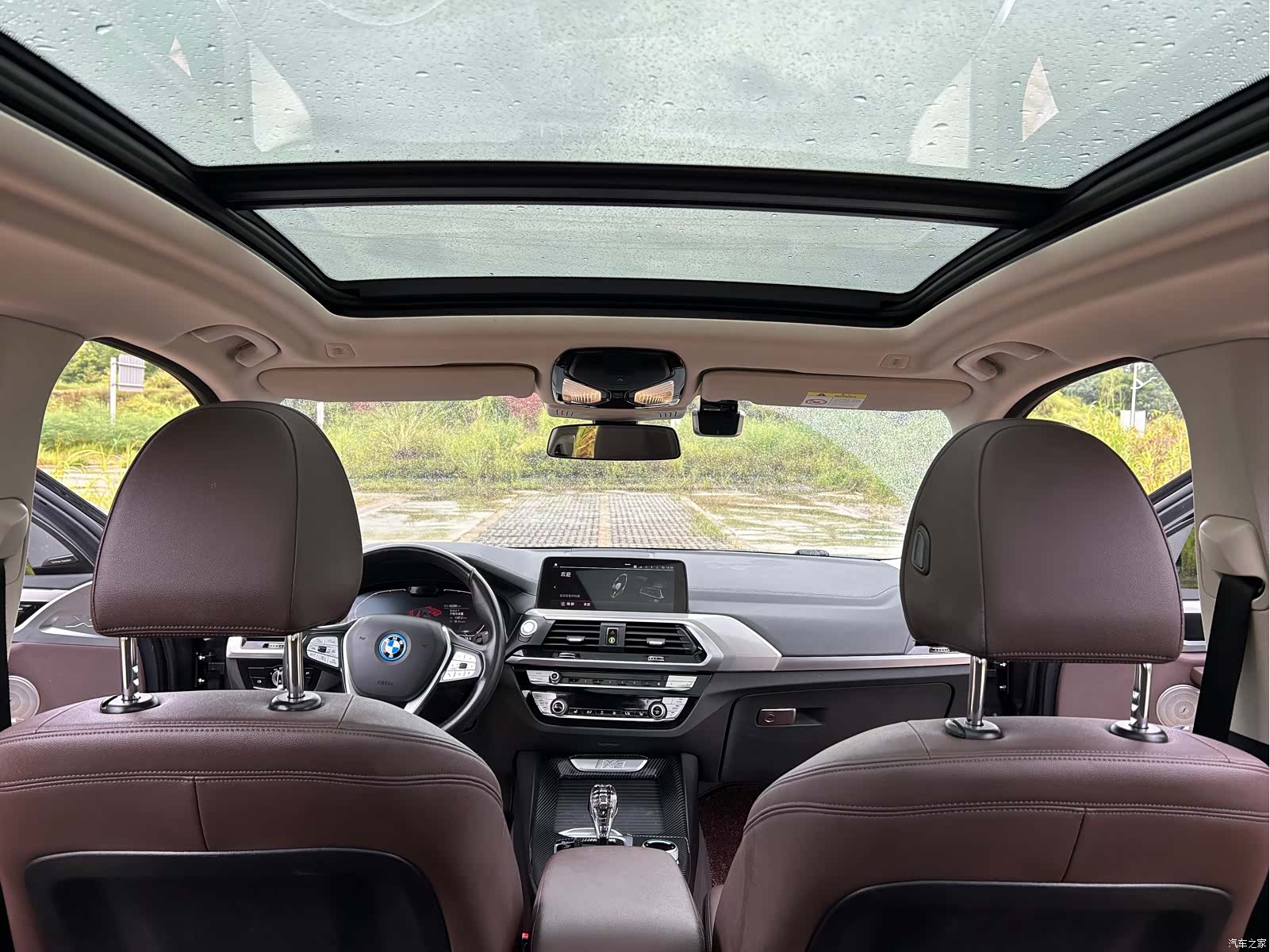 BMW iX3, 2021 9
