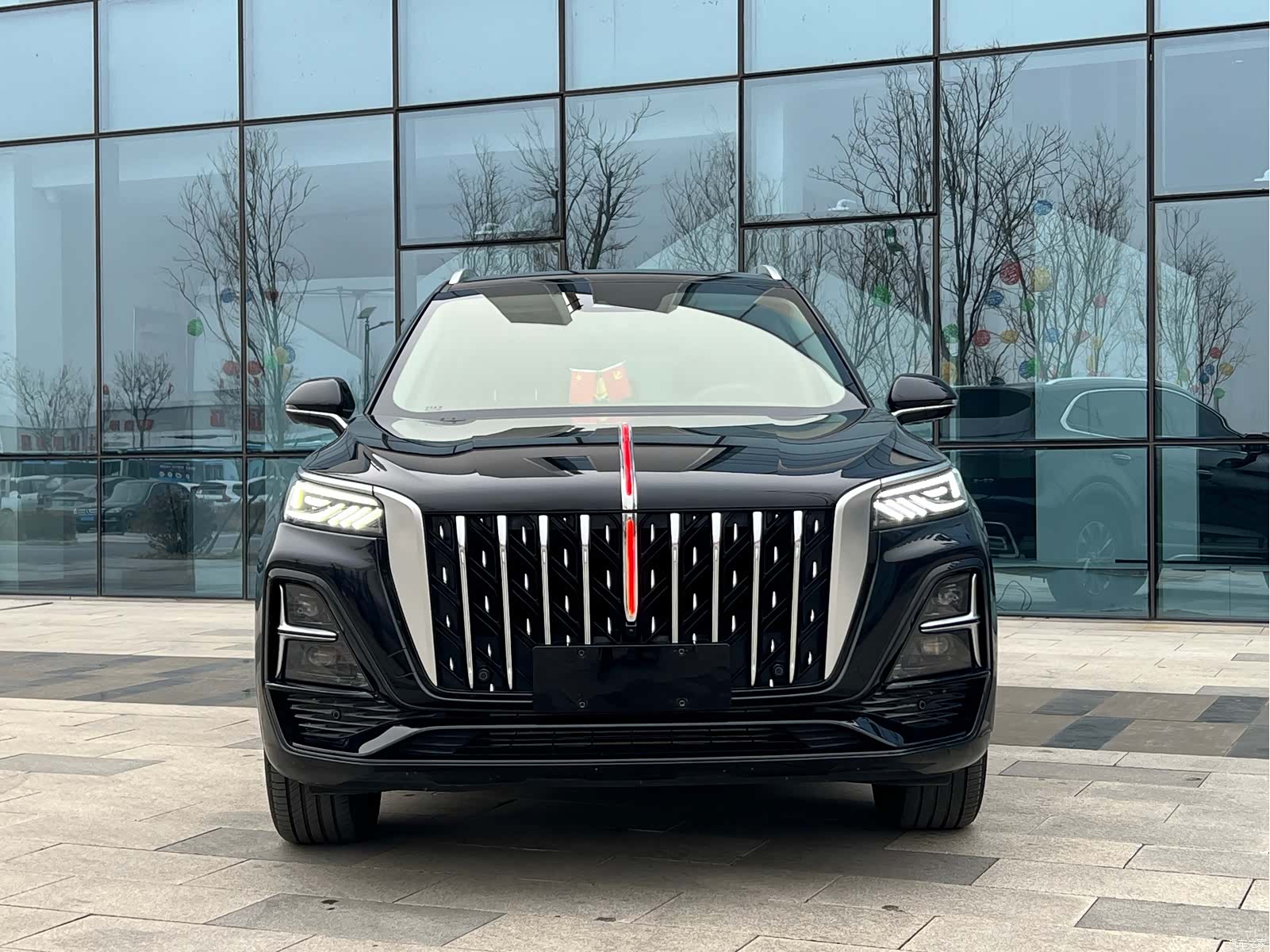 Hongqi HS5, 2024 2