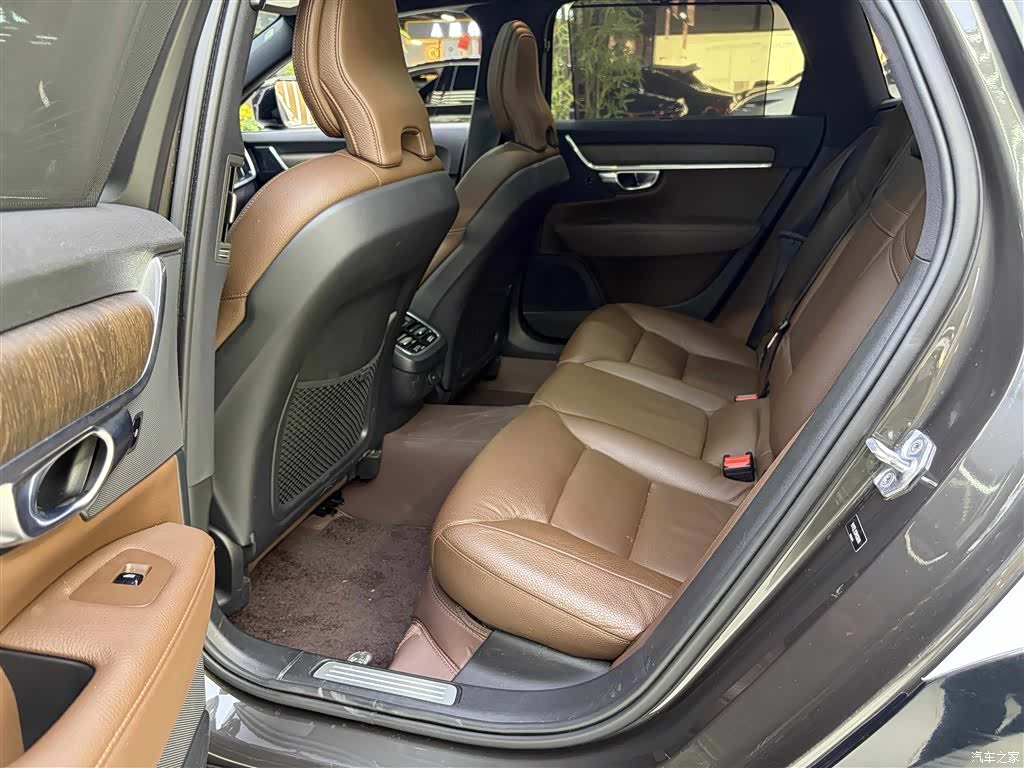Volvo V90, 2021 16