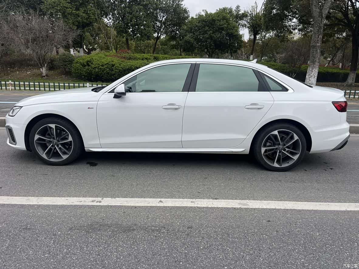 Audi A4L, 2021 7