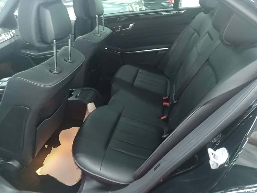 Mercedes-Benz E-Class, 2015 17
