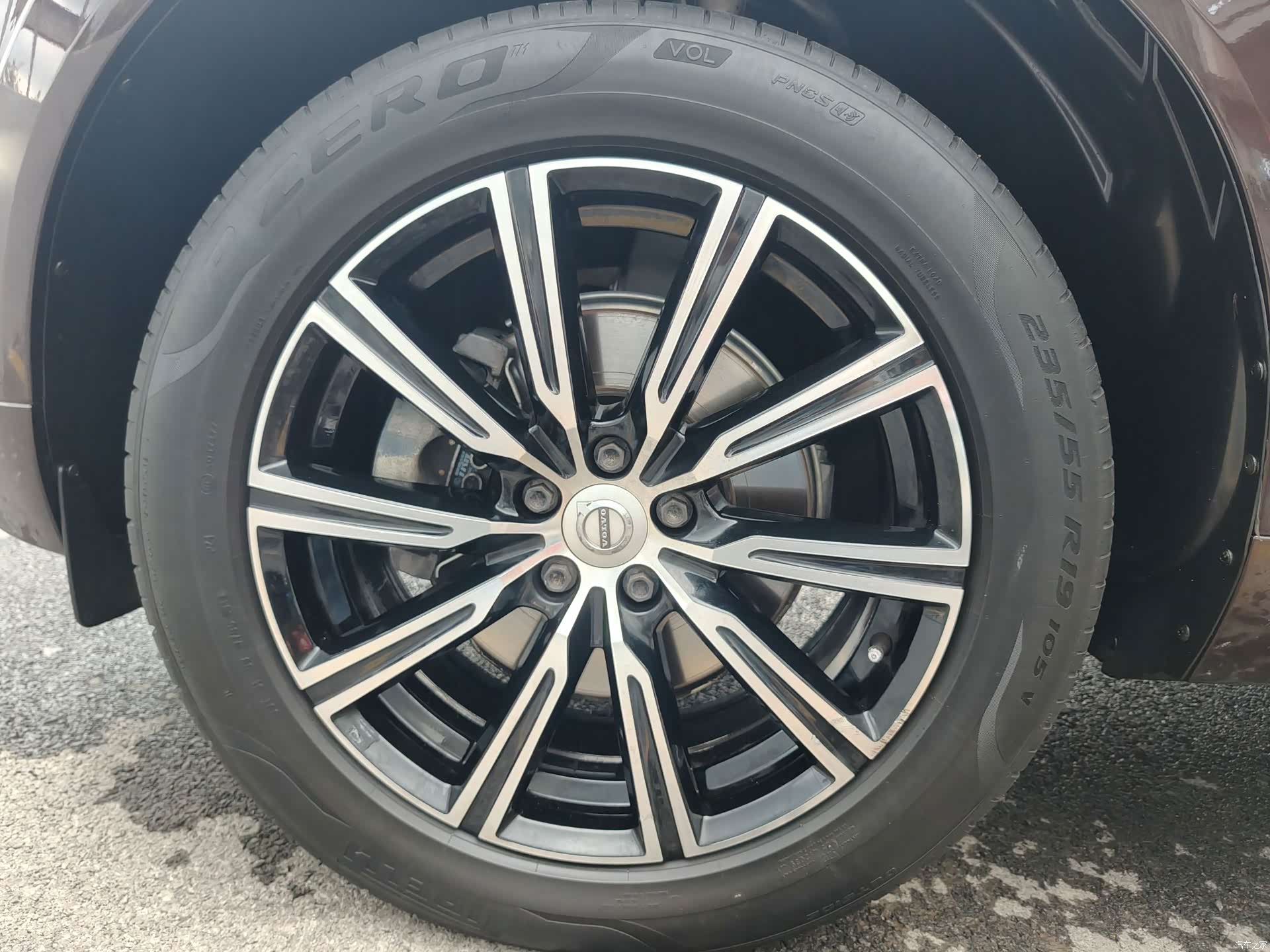 Volvo XC60, 2019 16