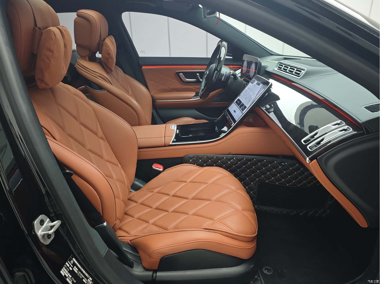 Maybach S-Class, 2023 13