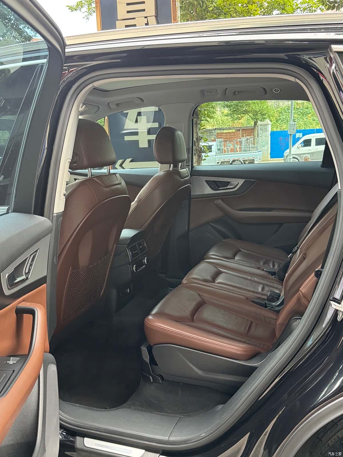 Audi Q7, 2019 9