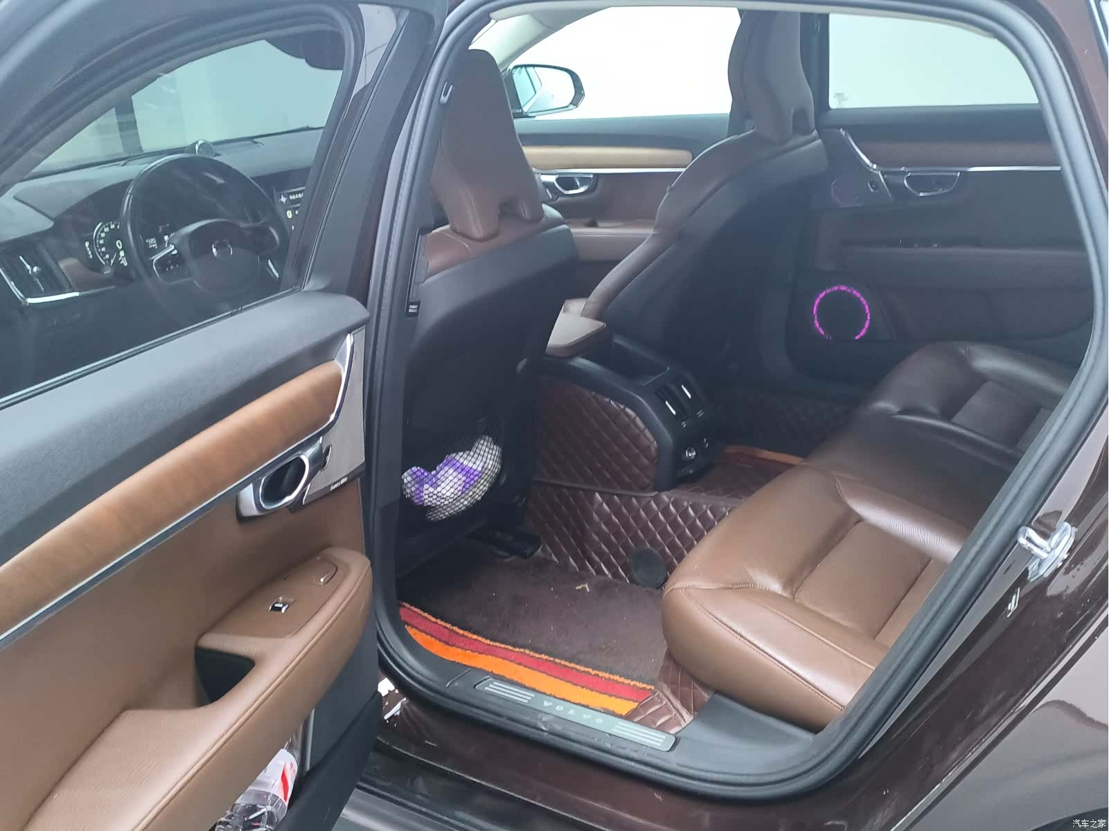 Volvo S90, 2018 все фото