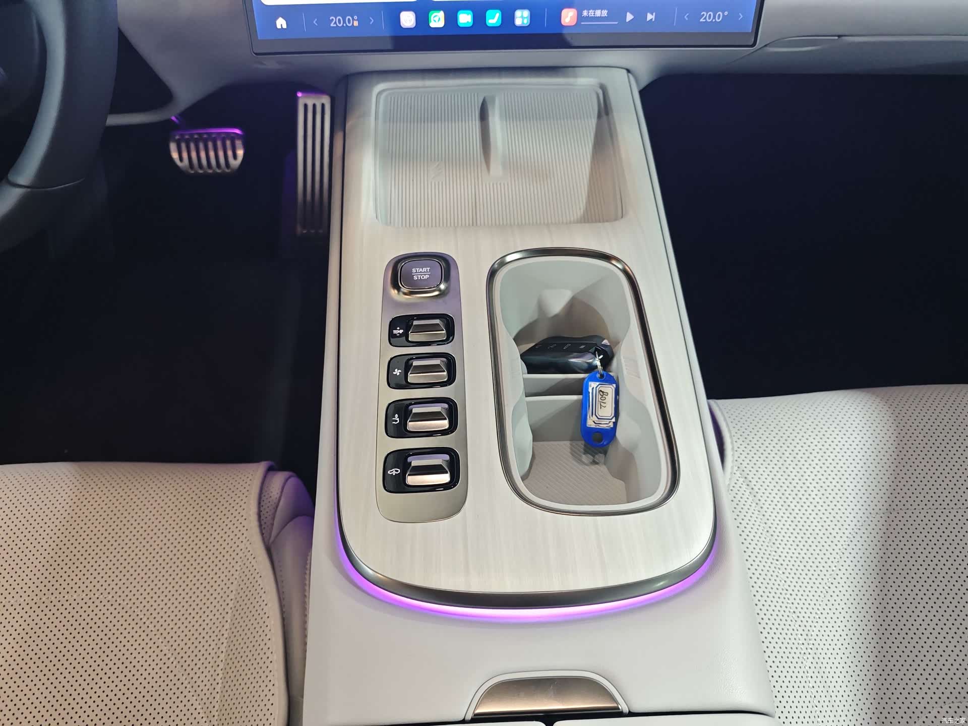 Xiaomi SU7, 2024 6