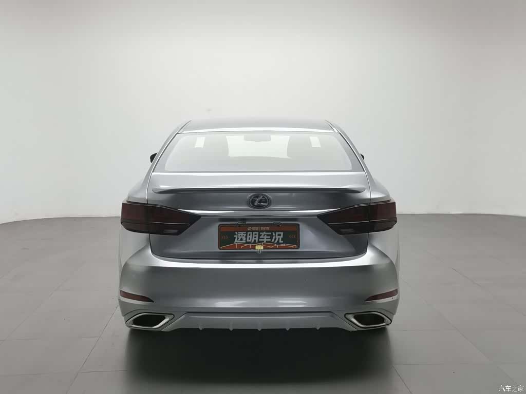 Lexus ES, 2014 4
