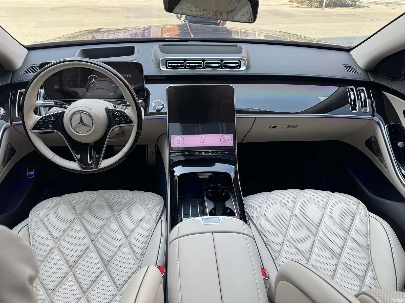 Maybach S-Class, 2023 6