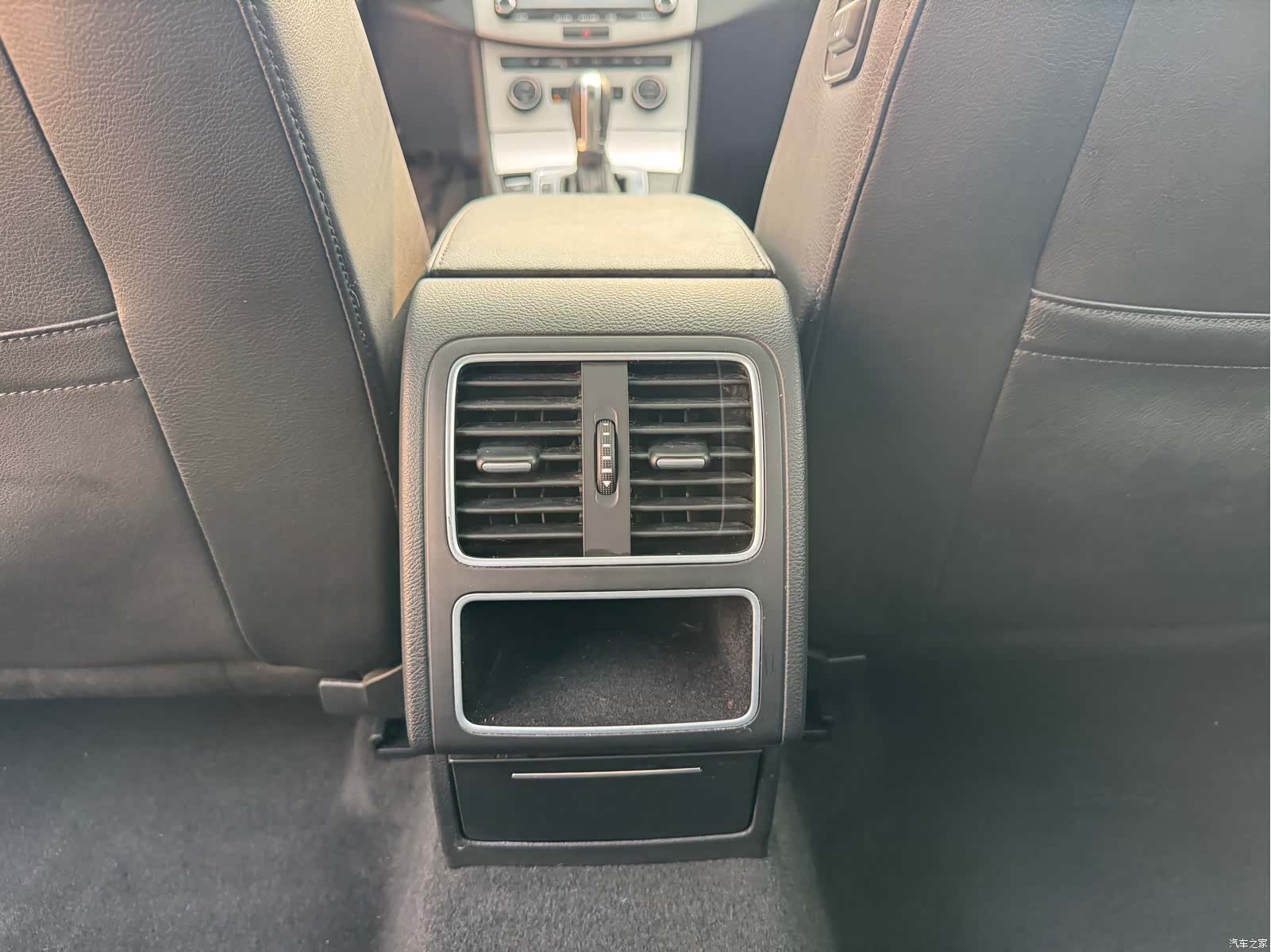 Volkswagen Magotan, 2013 12
