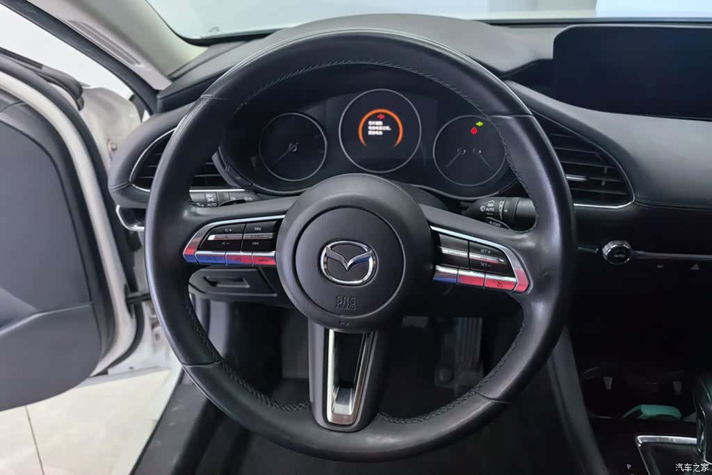 Mazda Mazda3, 2022 15