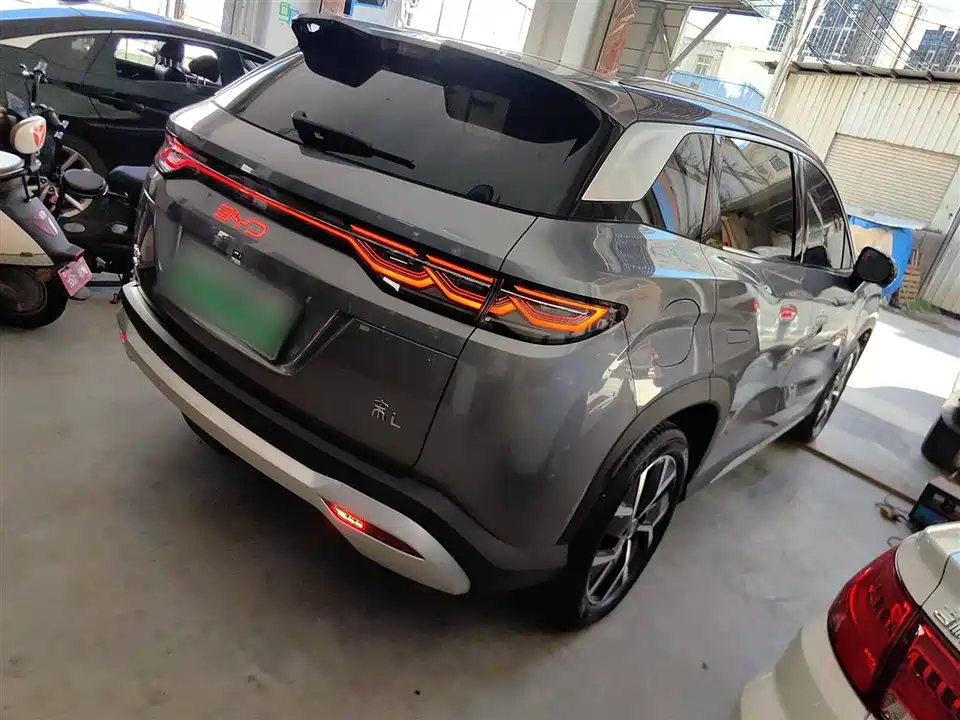 BYD Song L DM-i BYD Song L DM-i