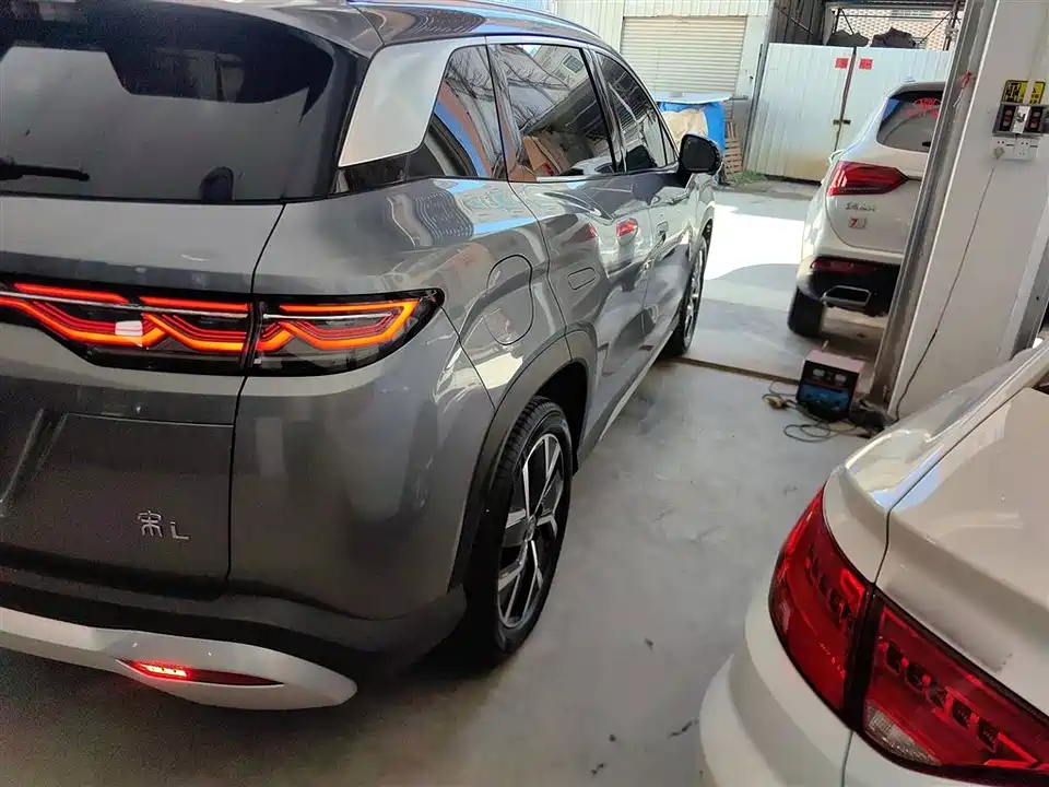 BYD Song L DM-i BYD Song L DM-i