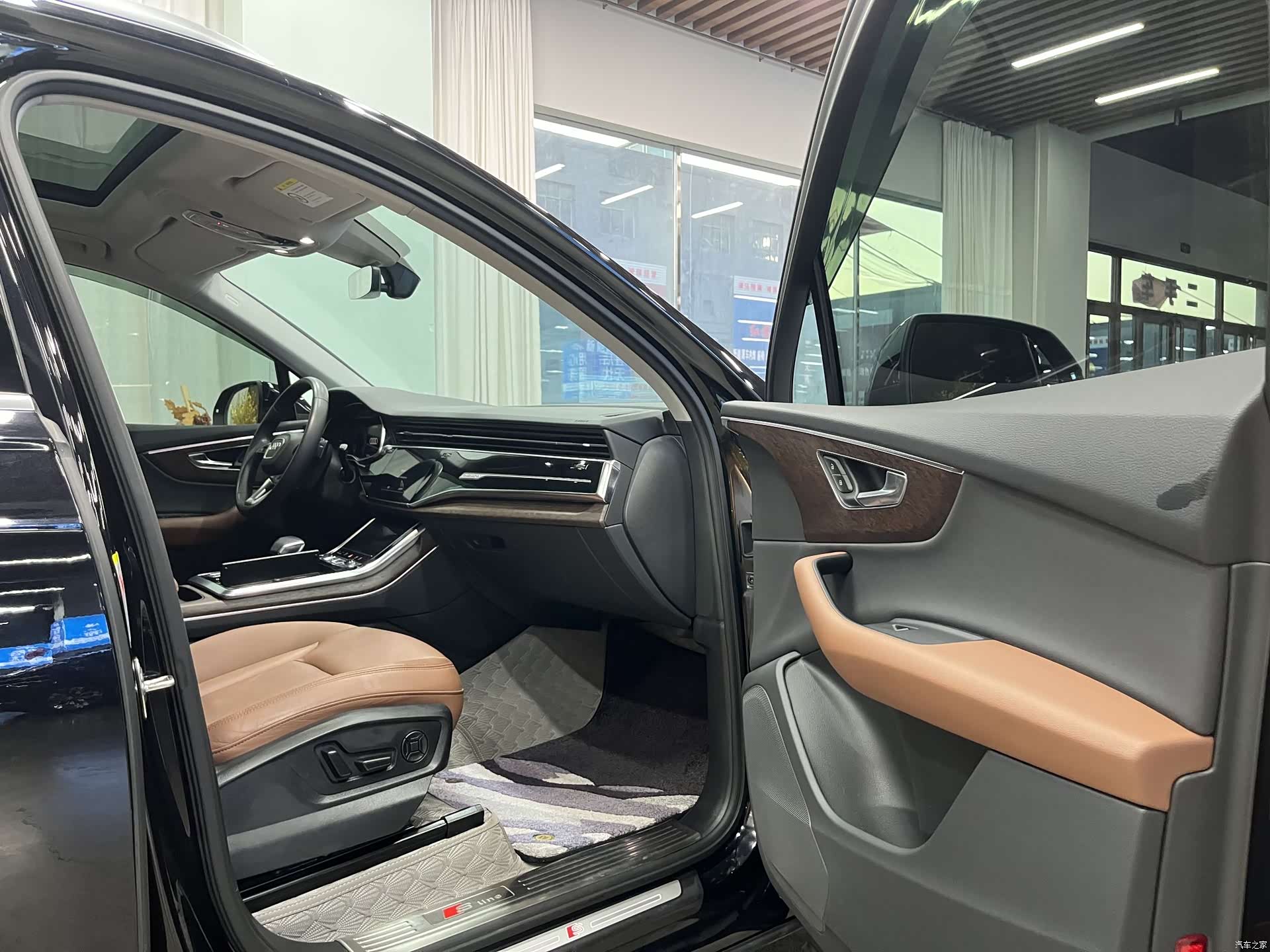 Audi Q7, 2021 9