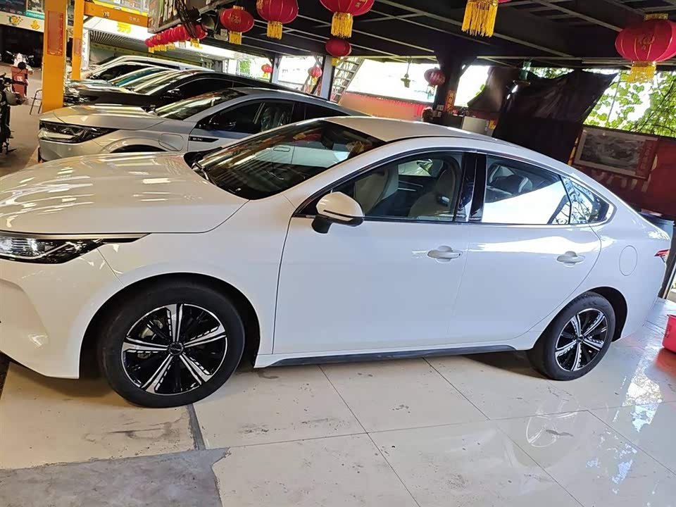 BYD Destroyer 05 BYD Destroyer 05