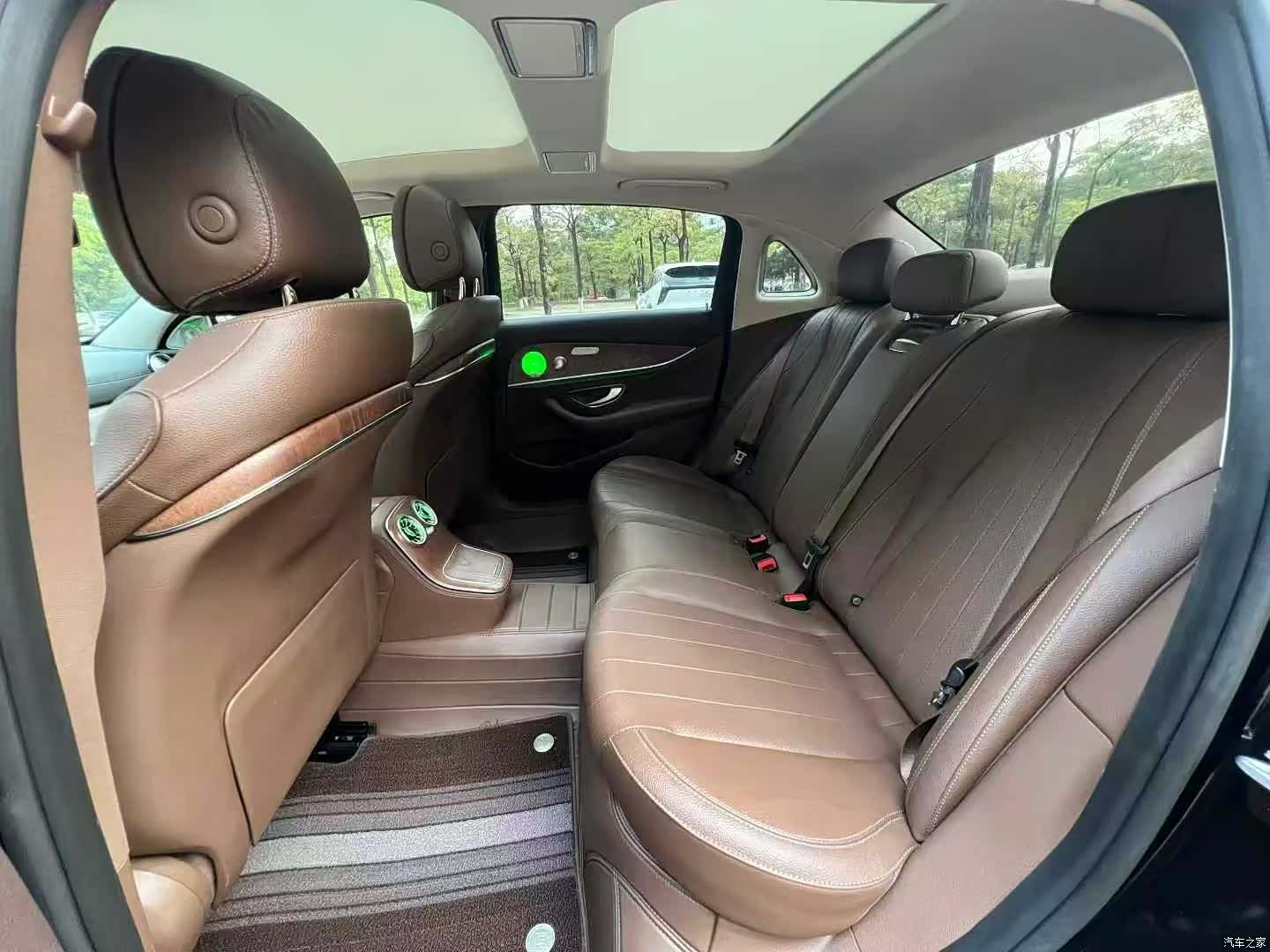 Mercedes-Benz E-Class, 2022 6