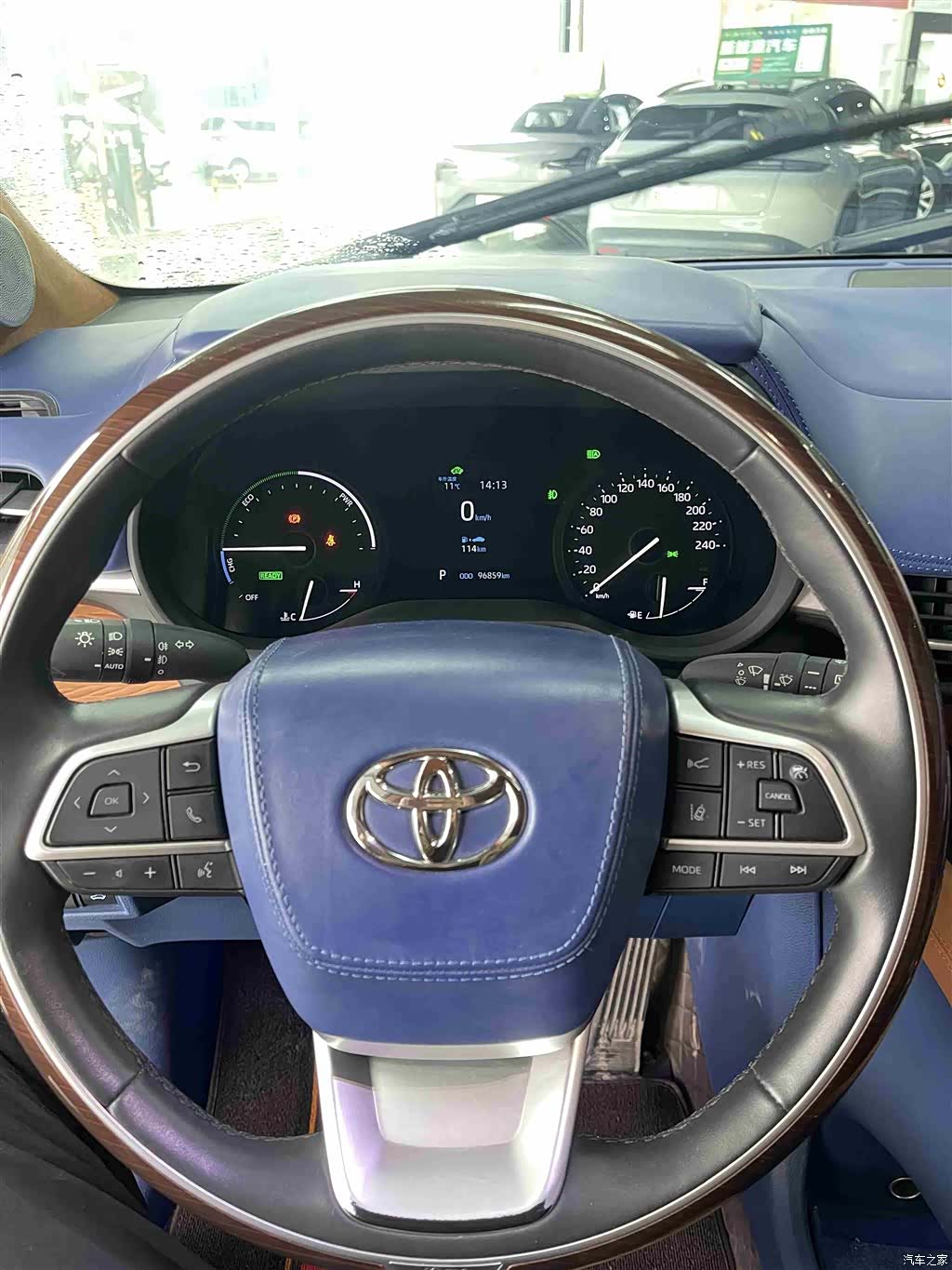 Toyota Sienna, 2023 6