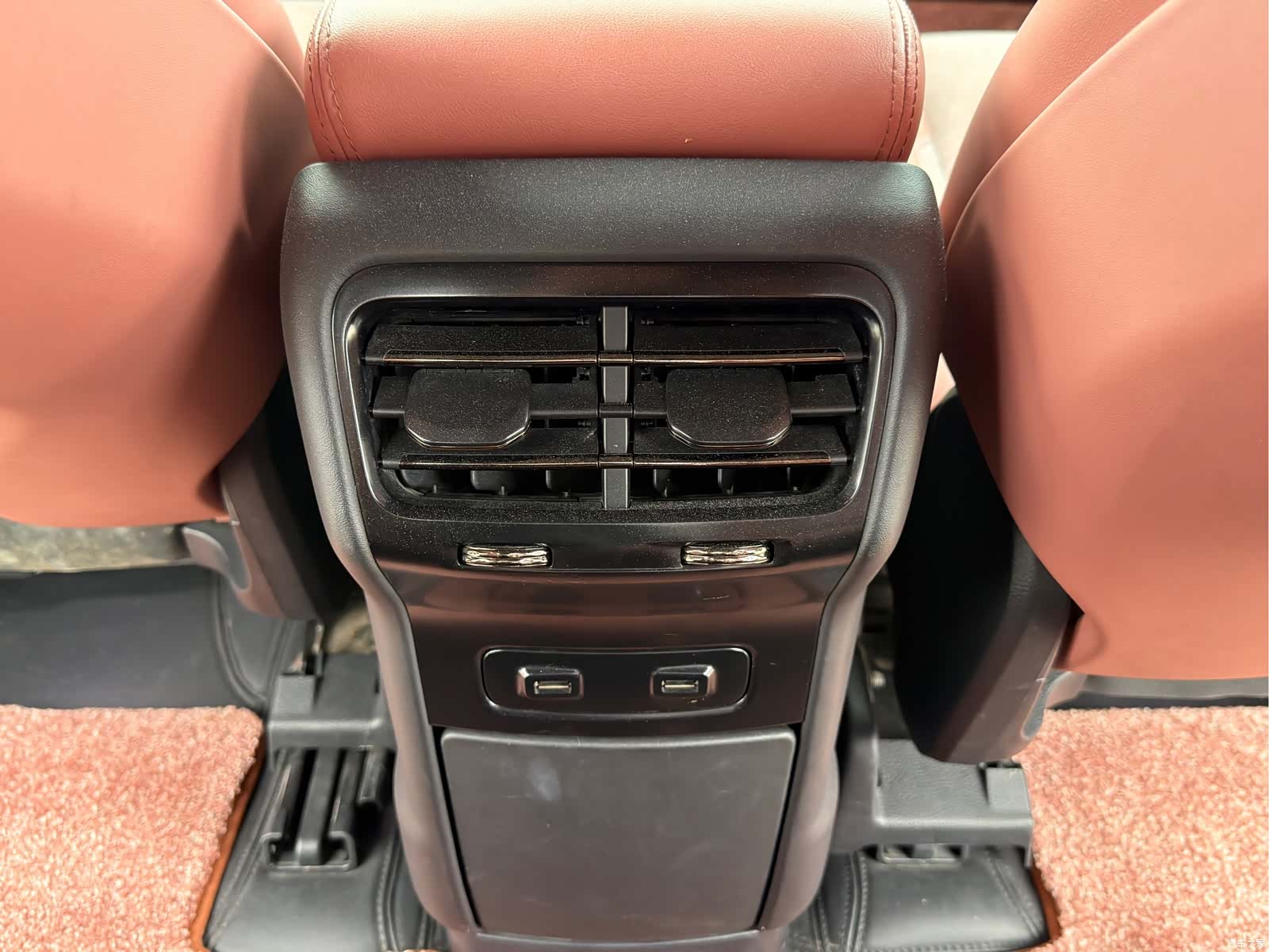 NIO EC6, 2022 15