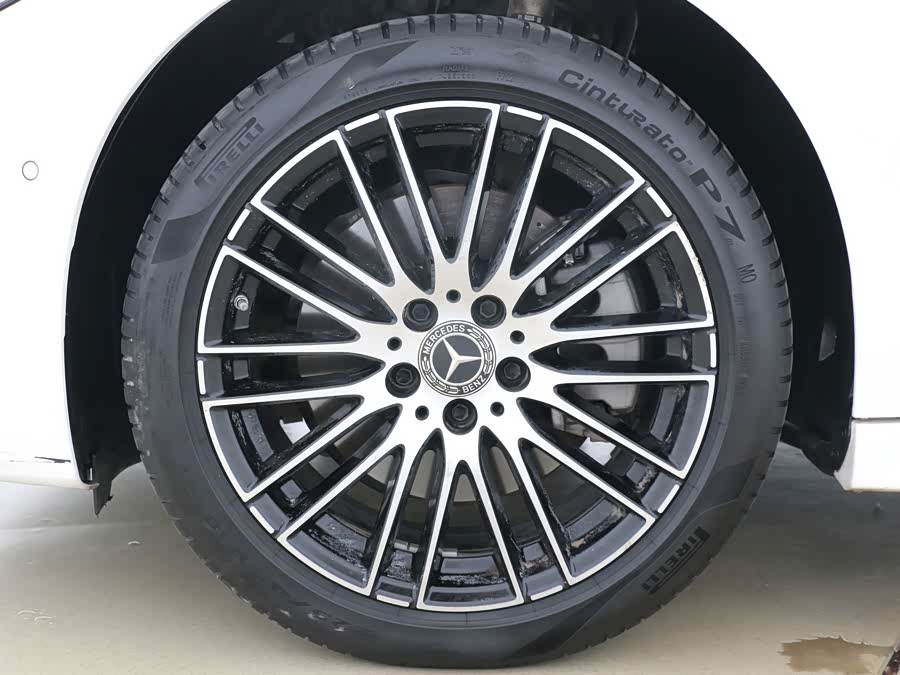 Mercedes-Benz C-Class 2024, фото 5