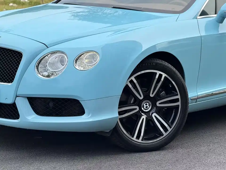 Bentley Continental