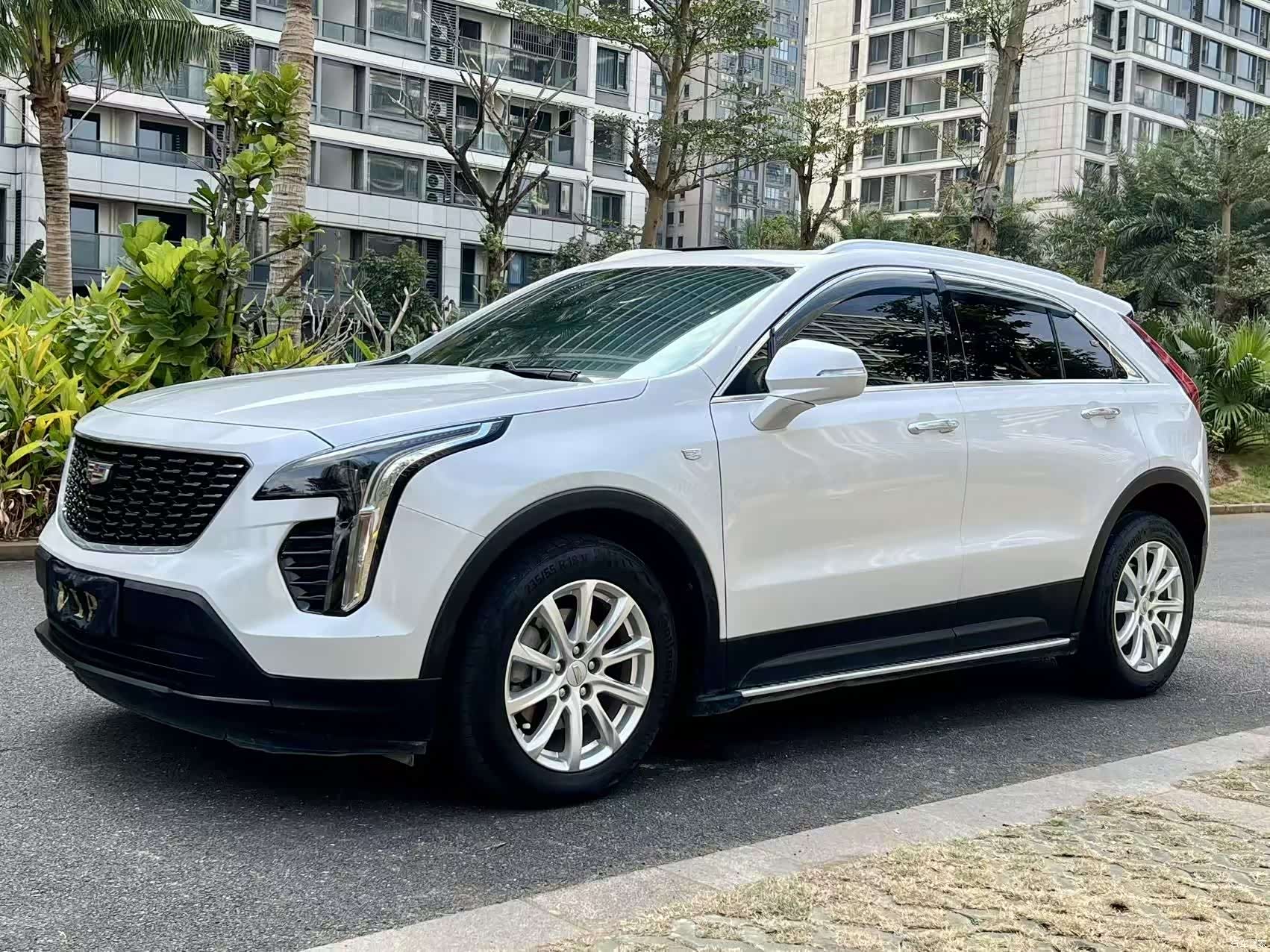 Cadillac XT4, 2022 1