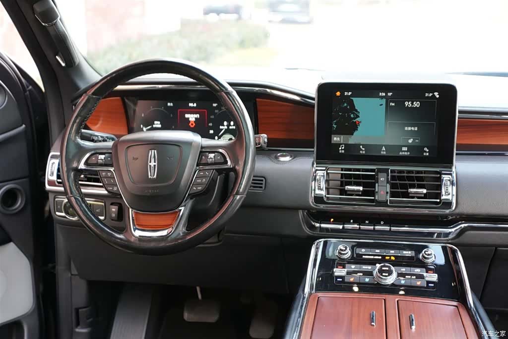 Lincoln Navigator, 2019 14