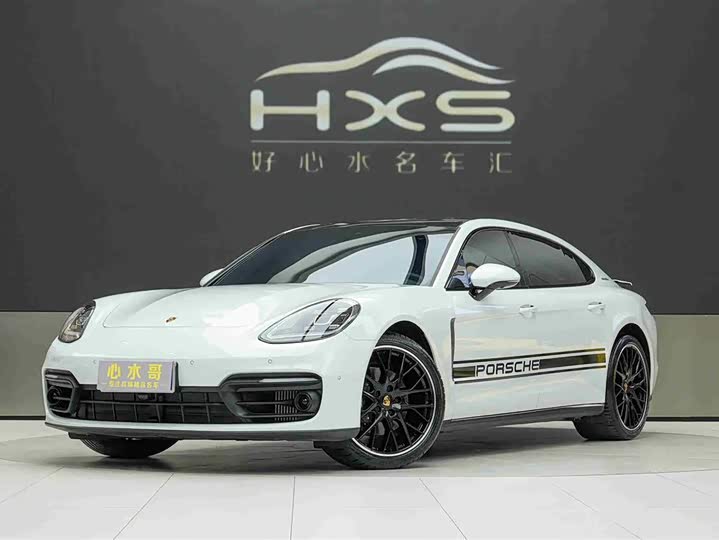 Porsche Panamera 4 Executive Platinum Edition 2023