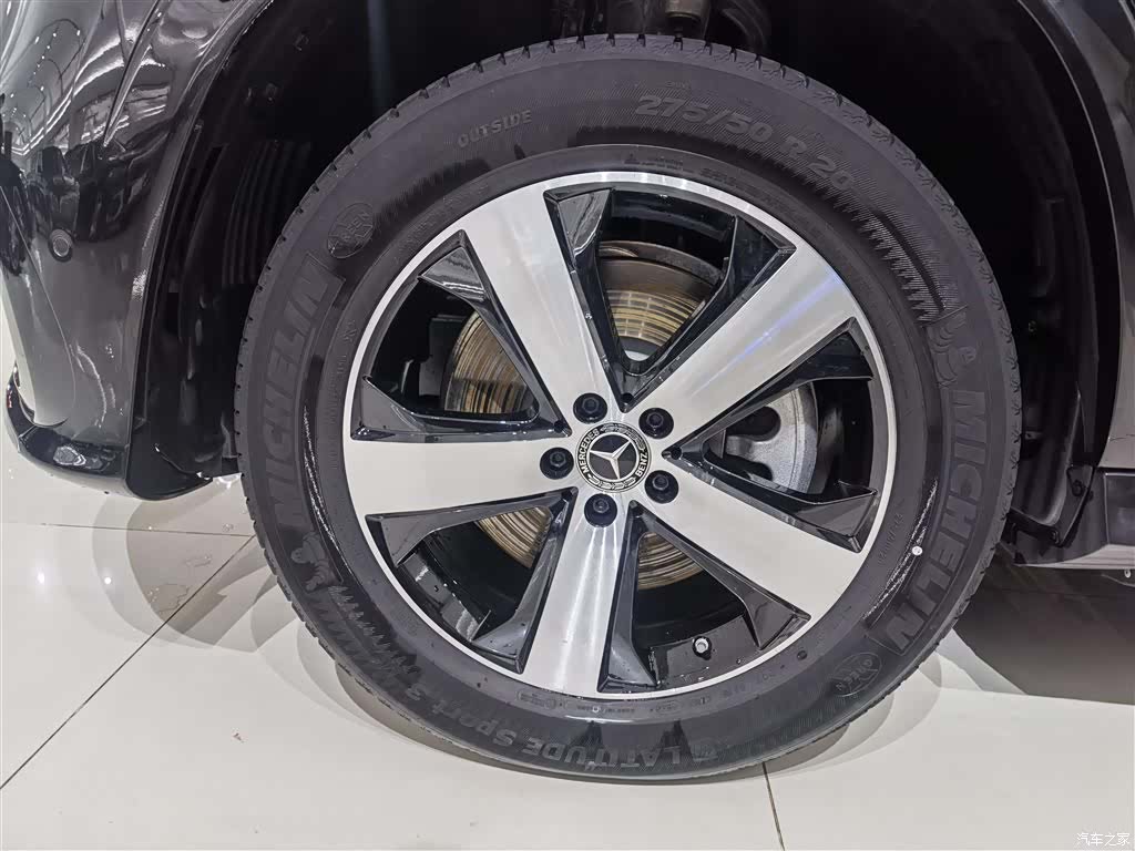 Mercedes-Benz GLS, 2024 4