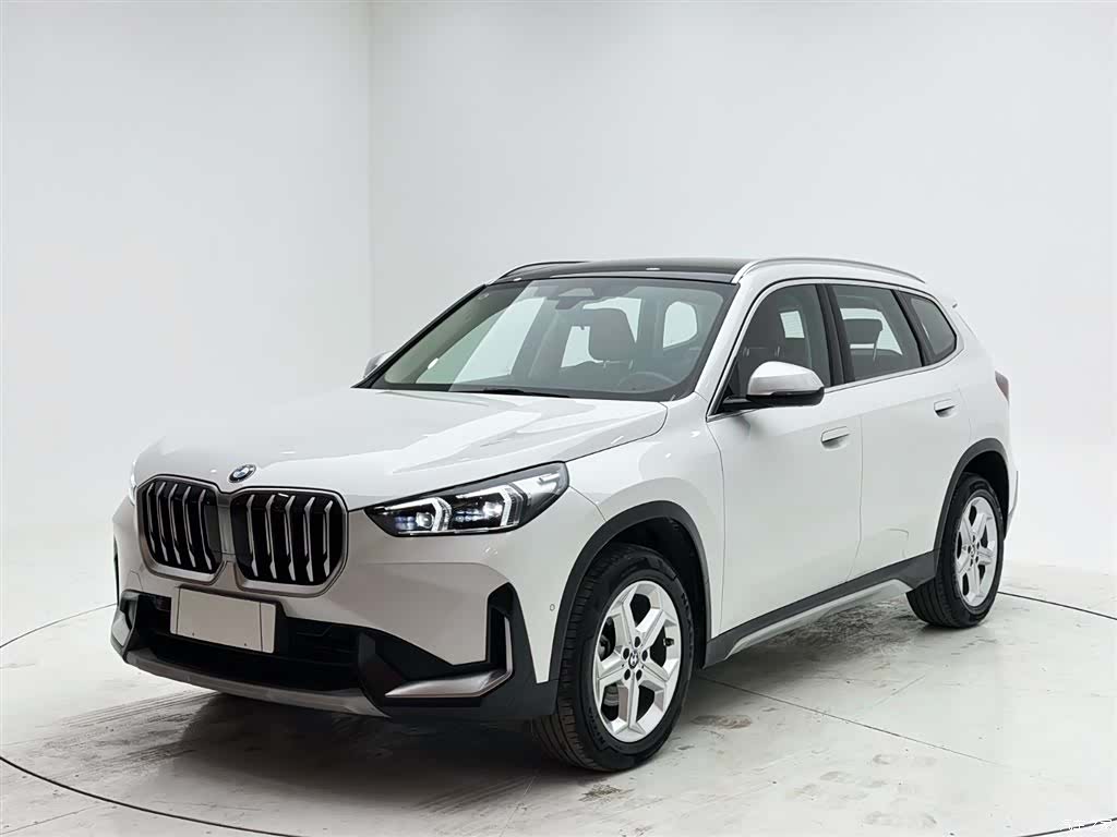 BMW X1, 2024 1