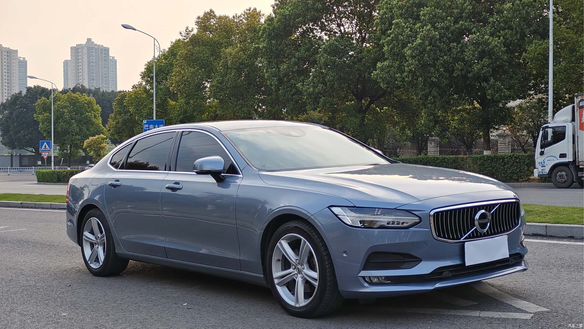 Volvo S90, 2018 3
