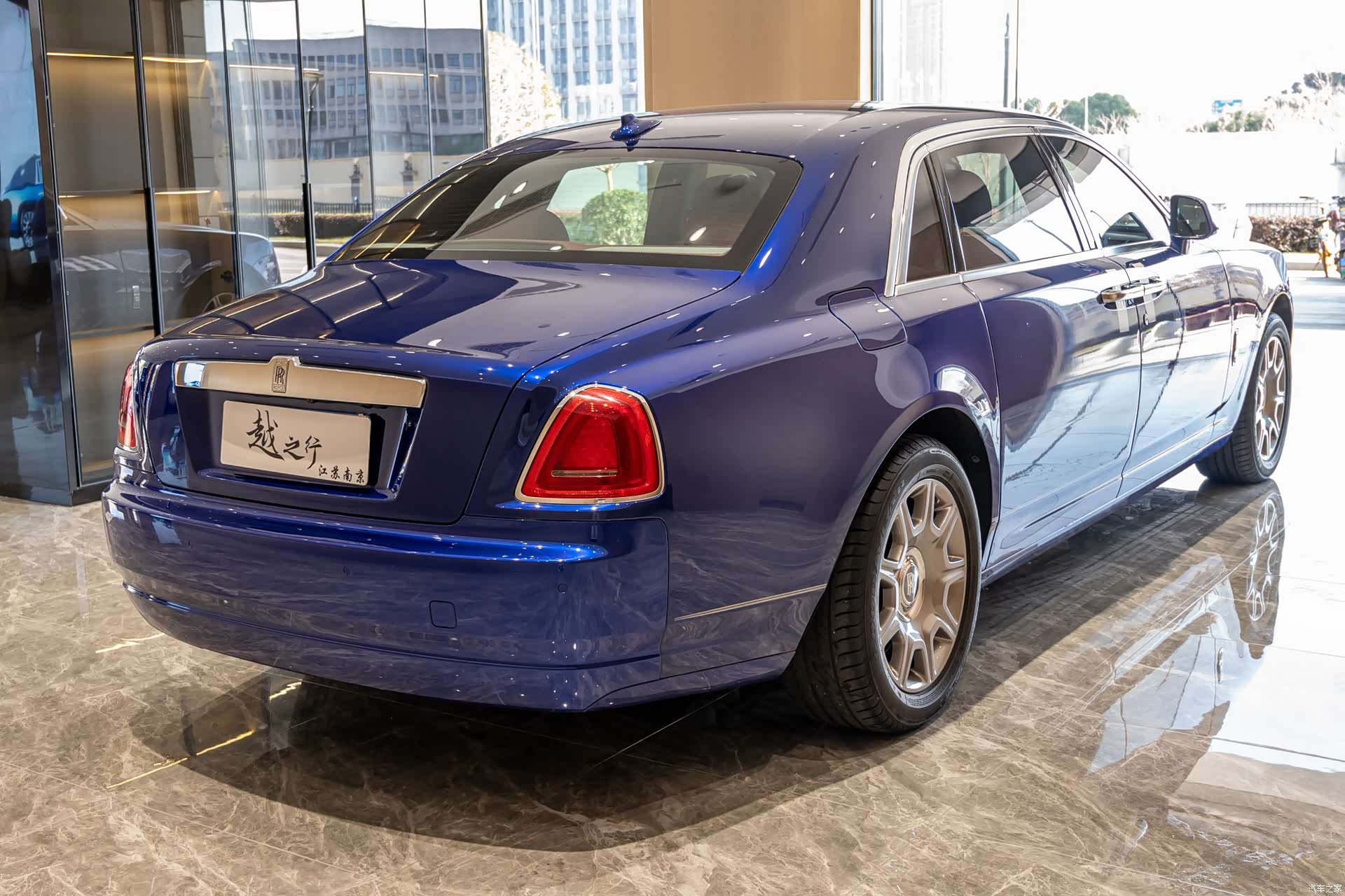 Rolls-Royce Ghost, 2016 2