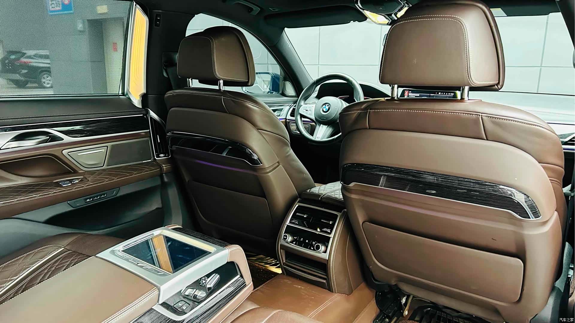 BMW 7 Series, 2021 28