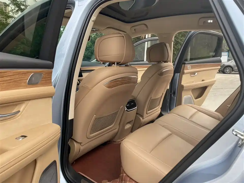 HarmonyOS Ask the world M5