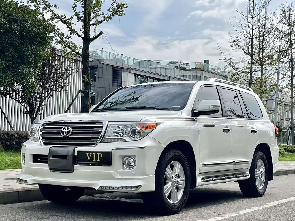 Toyota Land Cruiser 2015 4.0L GX-R