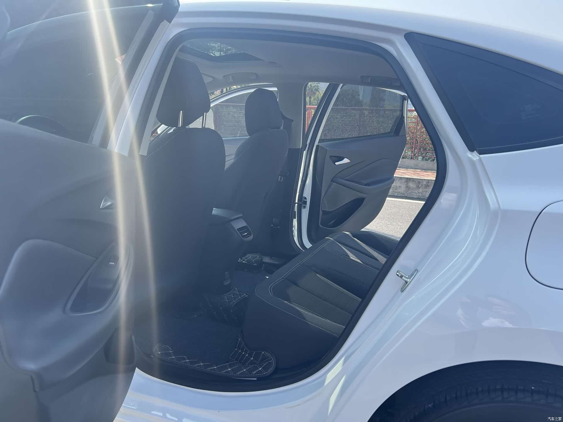 Buick Verano, 2022 14
