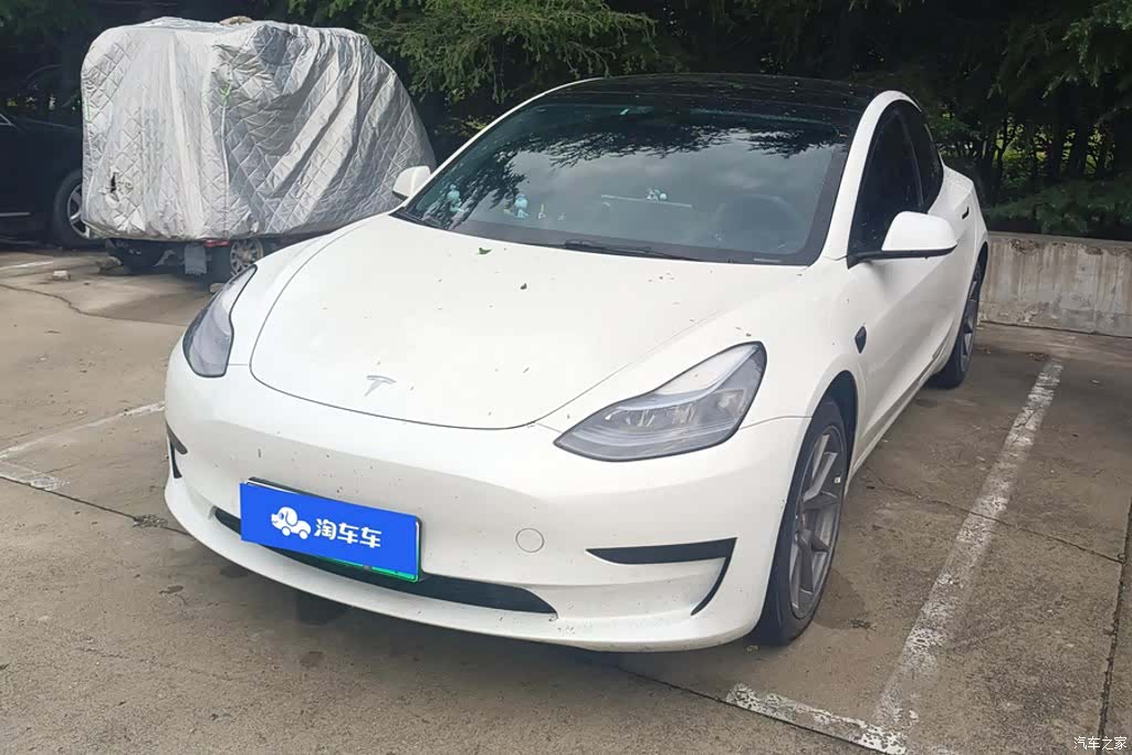 Tesla Model 3, 2023 1