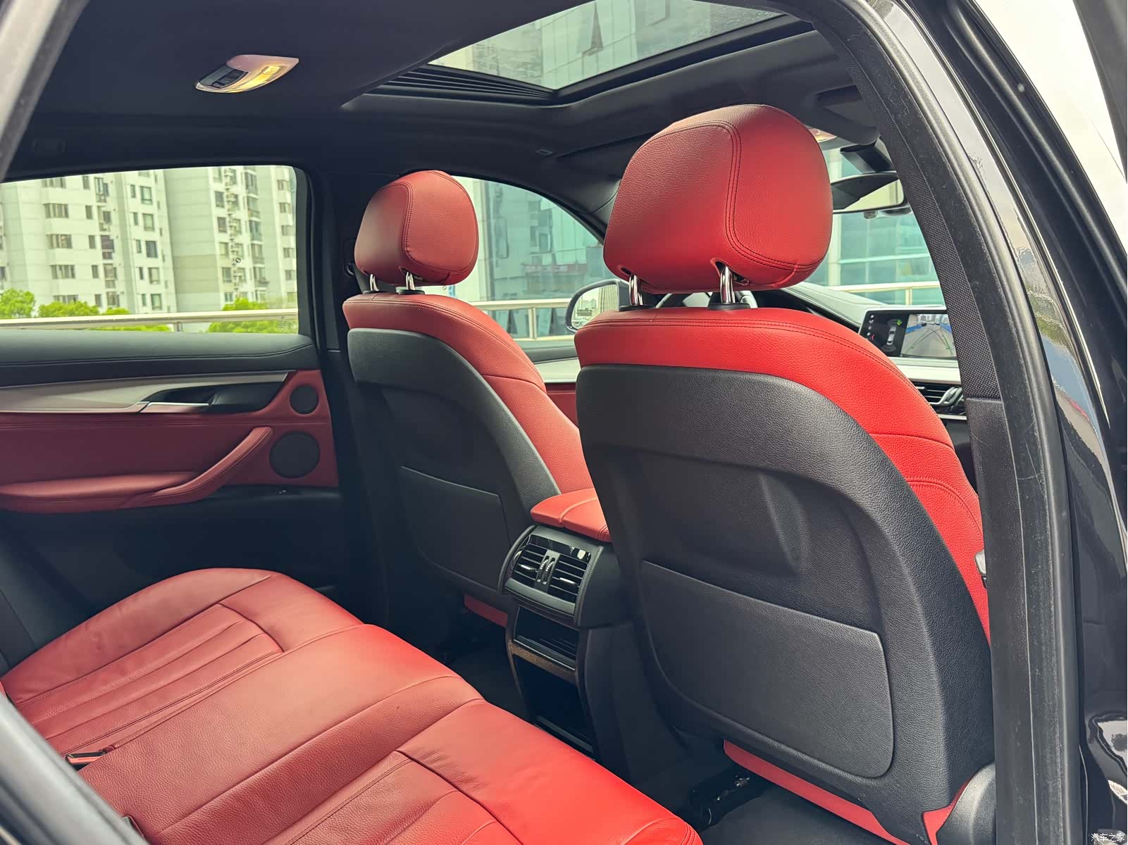 BMW X6, 2019 9