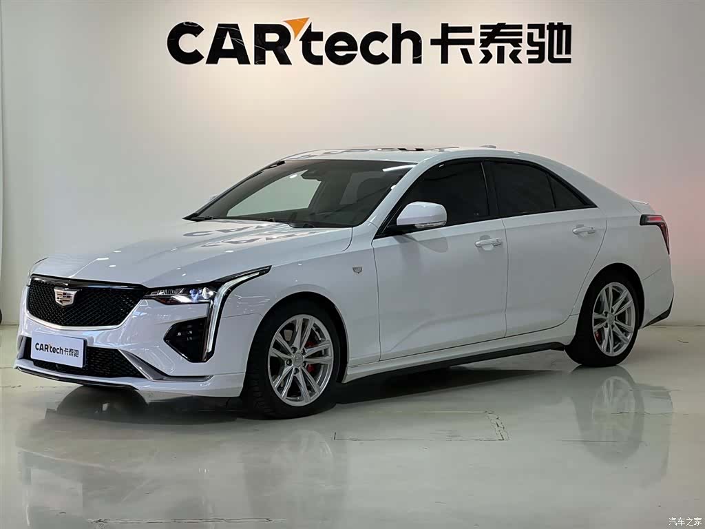 Cadillac CT4, 2021 1