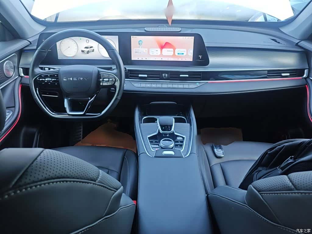 Chery Tiggo 8, 2025 10